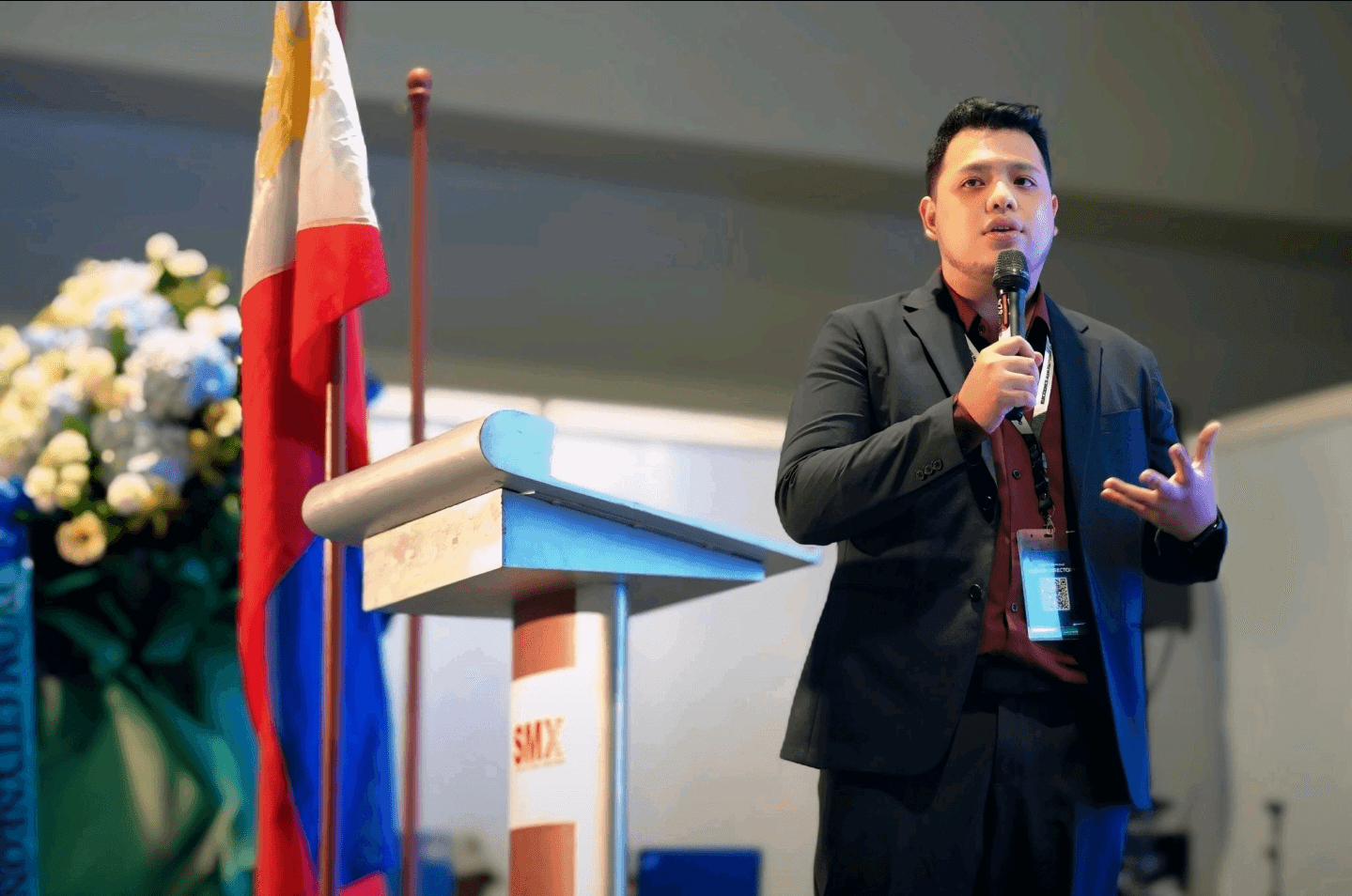 John Cedrick de las Alas delivering a keynote as Data Analytics Manager and Data Governance Manager at Schneider Electric